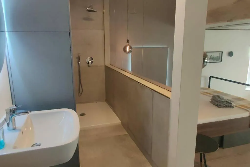 No 60, 3Rd Floor, Centrally Located, Fully Equipped Studio Apt Floriana